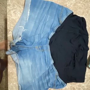 Maternity shorts